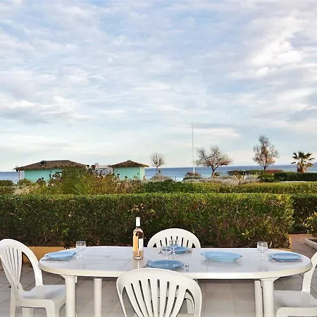 Апартаменты T2 Avec Parking Au Lavandou, Pieds Dans L'eau - Fr-1-251-210 Ле-Лаванду