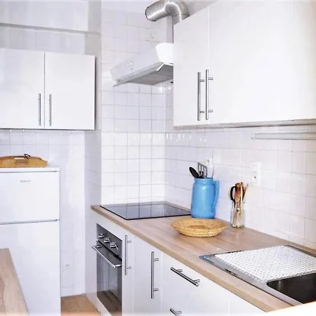 T2 Avec Parking Au Lavandou, Pieds Dans L'eau - Fr-1-251-210