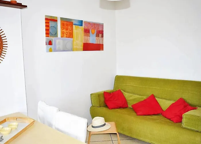 T2 Avec Parking Au Lavandou, Pieds Dans L'eau - Fr-1-251-210