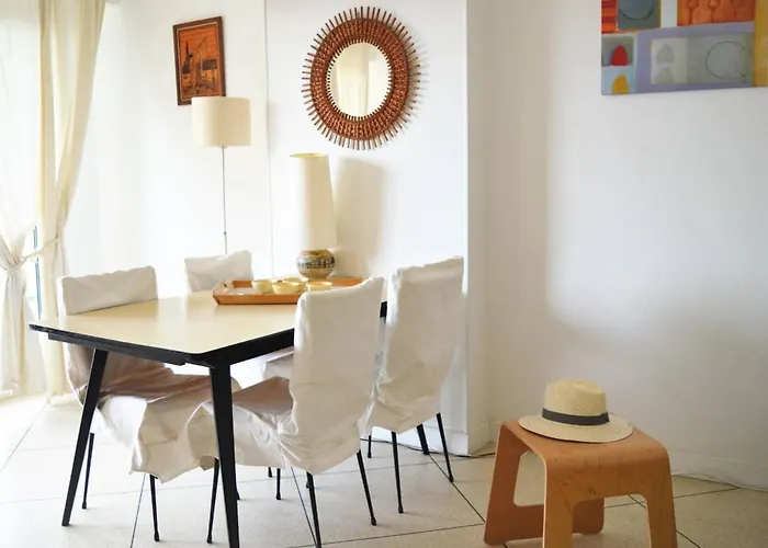 T2 Avec Parking Au Lavandou, Pieds Dans L'eau - Fr-1-251-210 Apartment